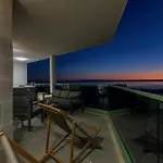 Apartment Exclusive Penthouse Big Blue With Private Jacuzzi Makarska
