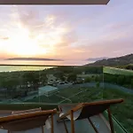 Exclusive Penthouse Big Blue With Private Jacuzzi Apartment *