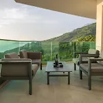 Exclusive Penthouse Big Blue With Private Jacuzzi Apartment *