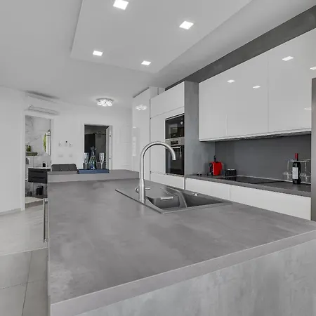 Lägenhet Exclusive Penthouse Big Blue With Private Jacuzzi Makarska