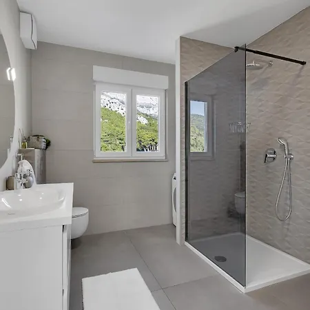 Exclusive Penthouse Big Blue With Private Jacuzzi