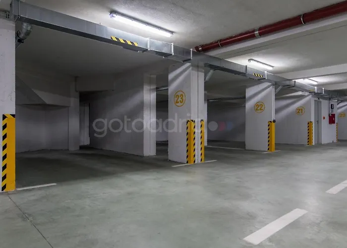 Exclusive Penthouse Big Blue With Private Jacuzzi Apartmán Makarská