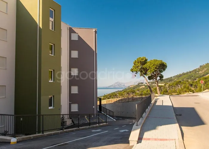 Exclusive Penthouse Big Blue With Private Jacuzzi * Makarska