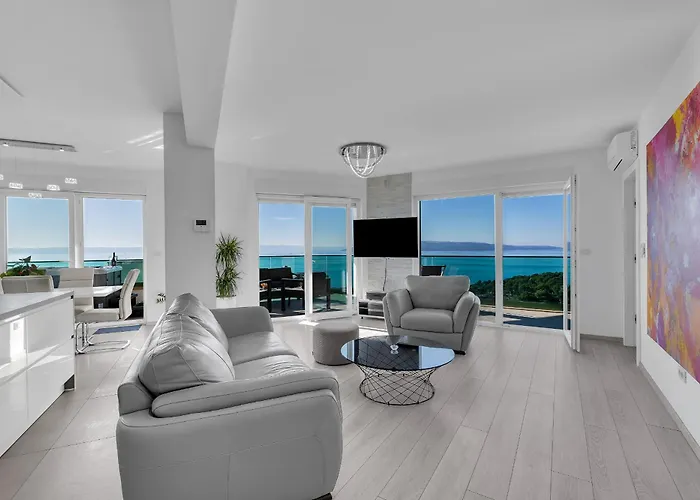 Exclusive Penthouse Big Blue With Private Jacuzzi