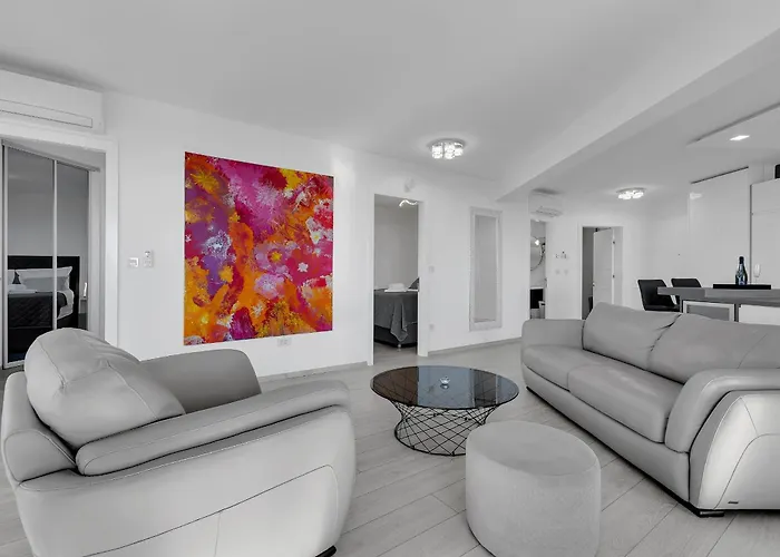 Exclusive Penthouse Big Blue With Private Jacuzzi Apartment Makarska