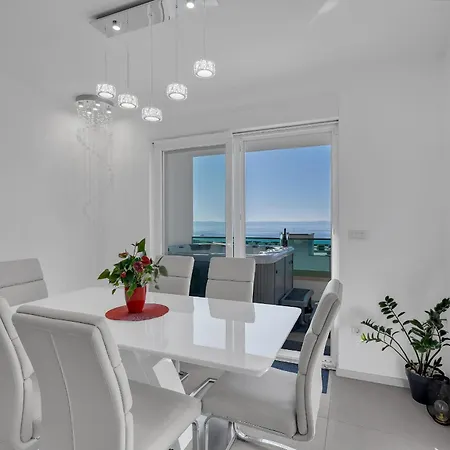 Apartment Exclusive Penthouse Big Blue With Private Jacuzzi *